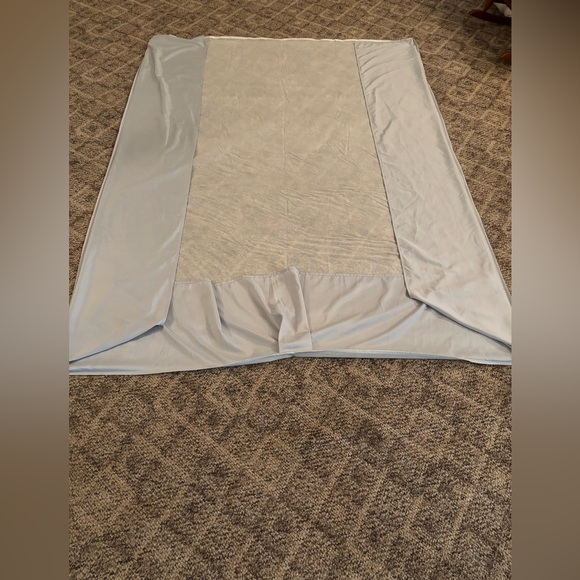 Mainstays Queen Sized Bed Skirt 60" x 78" - light grey - Picture 1 of 2
